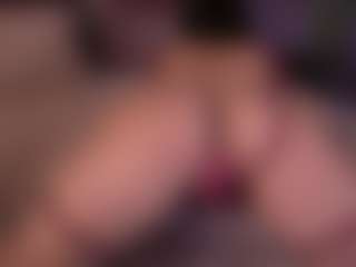 Live cam show with Elle Diane 👑 - Cum on madthumbs