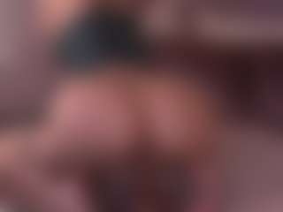Elle Diane 👑's Live Sex Cam Show