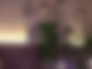 Live cam show with Elle Diane 👑 - Big Tits on sexylive.show
