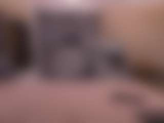 Live cam show with Elle Diane 👑 - Deepthroat on Strip Flash - Live Sex Shows
