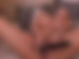 Live cam show with Elle Diane 👑 - Athletic Brown Eyes on Hubzter Live
