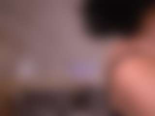 Live cam show with Elle Diane 👑 - Big Tits on Camsoda