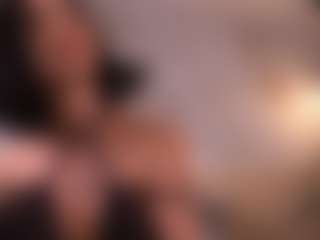 Live cam show with Elle Diane 👑 - Amateur on Big Tits