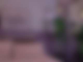 Live cam show with Elle Diane 👑 - Athletic on parknlotfishbdy