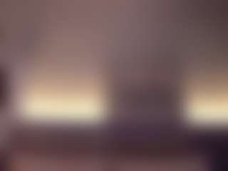 Live cam show with Elle Diane 👑 - Athletic on CamClone