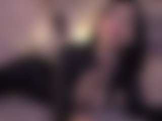 Elle Diane 👑's Live Sex Cam Show
