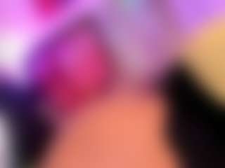 Live cam show with sofia walton - Tease on SpankPalCams