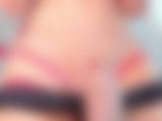Live cam show with Chloe Miller - Young Adult on madthumbs