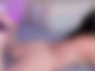 Live cam show with MadelynnGray - Shaved on Camsoda