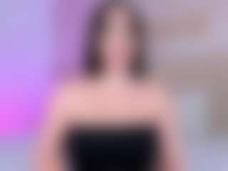 Live cam show with MadelynnGray - Shaved on Camsoda