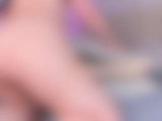 Live cam show with MadelynnGray - Foot Fetish Latina on nudelive.tv | colombia