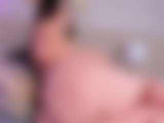 Live cam show with MadelynnGray - Camel Toe on slutload