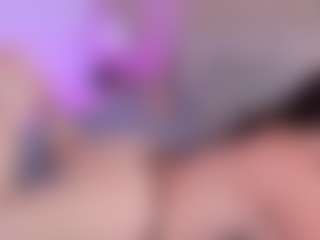 Live cam show with MadelynnGray - Camel Toe on camwithhim.com