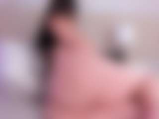 Live cam show with MadelynnGray - Interactivetoy on Camsoda