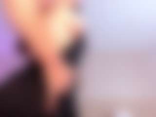 Live cam show with MadelynnGray - Body Massage on Camsoda