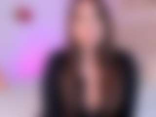 Live cam show with MadelynnGray - Brown Hair on Dare Cams