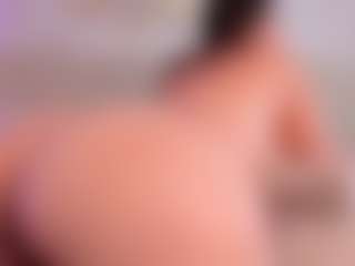 Live cam show with MadelynnGray - Interactivetoy on CamSextacy