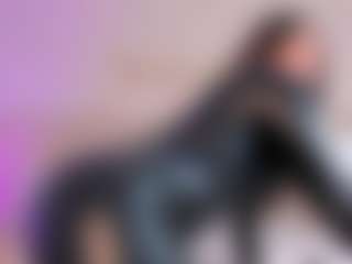 Live cam show with MadelynnGray - Interactivetoy on TeamSkeetLive