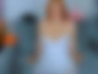 Live cam show with DianAPr - Blue Eyes on CamwithHer