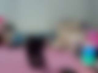Live cam show with HoneyHide0ut444 - Petite on nudelive.tv