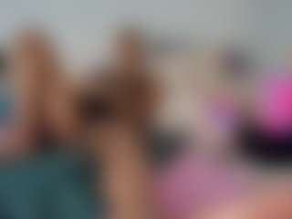 Live cam show with HoneyHide0ut444 - Ebony Petite on Camsoda Late Night