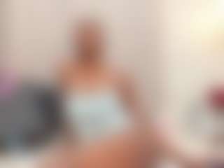 Live cam show with SophyParker - Blowjob on Uber Horny