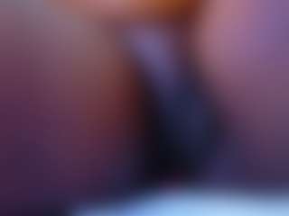 Live cam show with bigblackmilff1 - Curvy Middle Aged on Gym Cam Girls