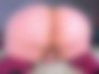 Live cam show with Konny-Jora - Black Hair on StripNow