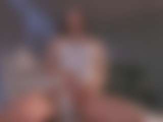 Live cam show with Amy Armstrong - Moaning on Stripli.com