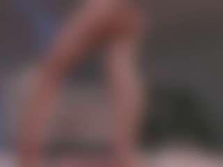 Live cam show with Amy Armstrong - Robe on alttransgirls