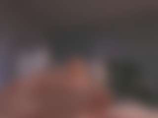Live cam show with Amy Armstrong - Fingers on friskycurves.com