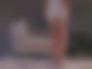 Live cam show with Amy Armstrong - Skinny Latina on CamwithHer | colombia