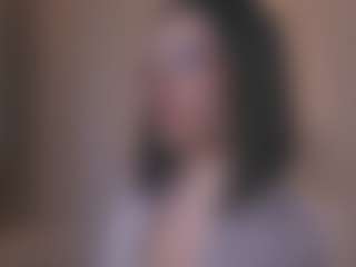 Live cam show with Amy Armstrong - Living Room on xxxlivecams.org