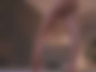 Live cam show with Amy Armstrong - Skinny on Milfs Live