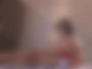 Live cam show with Amy Armstrong - Athletic Amateur on liverealitysex.com