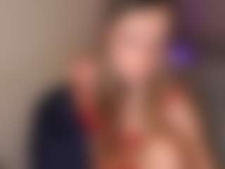 AyraLust MILF webcam performer live streaming