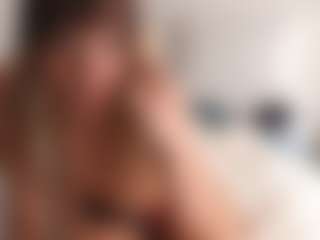 Live cam show with AyraLust - Asshole Red Hair on AdultVida.com