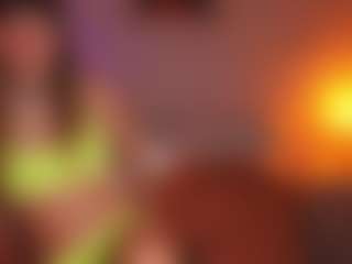 Live cam show with AyraLust - Red Hair on Soda Cam
