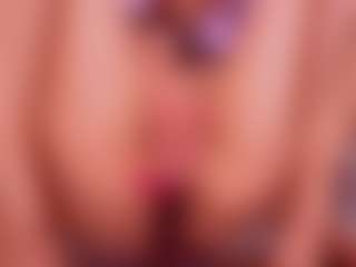 Millisenta's Live Sex Cam Show