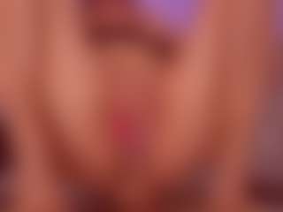 Millisenta's Live Sex Cam Show