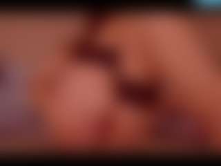 Live cam show with Millisenta - Brown Eyes Red Hair on Camsoda