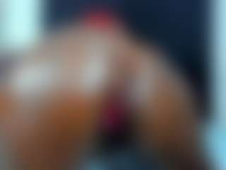 Live cam show with Yhendelyn Stone - Ebony on Camsoda | colombia