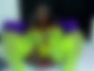 Yhendelyn Stone's Live Sex Cam Show