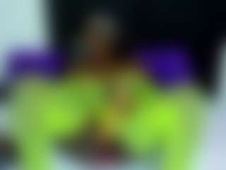 Live cam show with Yhendelyn Stone - Black Blowjob on Camsoda.co