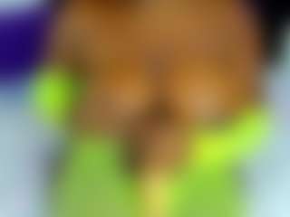 Yhendelyn Stone's Live Sex Cam Show