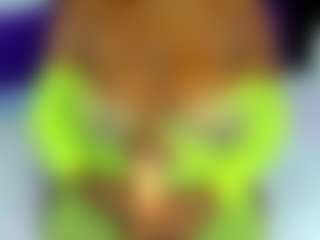 Yhendelyn Stone's Live Sex Cam Show