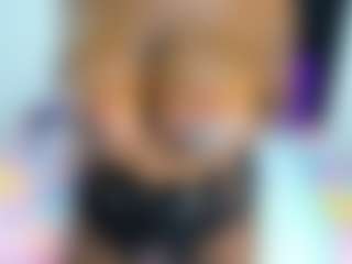 Yhendelyn Stone's Live Sex Cam Show