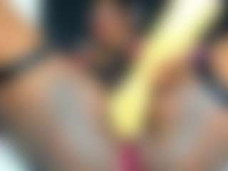 Yhendelyn Stone's Live Sex Cam Show