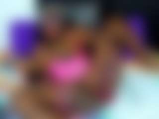 Yhendelyn Stone's Live Sex Cam Show