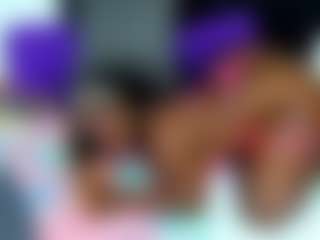Yhendelyn Stone's Live Sex Cam Show
